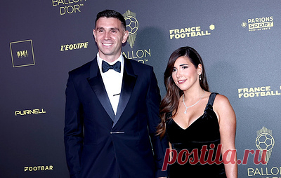 Аргентинец Эмилиано Мартинес стал обладателем приза лучшему вратарю года имени Льва Яшина. В декабре 2022 года Мартинес вместе со сборной Аргентины стал победителем чемпионата мира