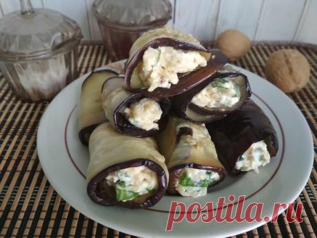 Рулетики из баклажанов с сыром и орехами – вся семья обожает эту закуску, готовы кушать её хоть каждый день