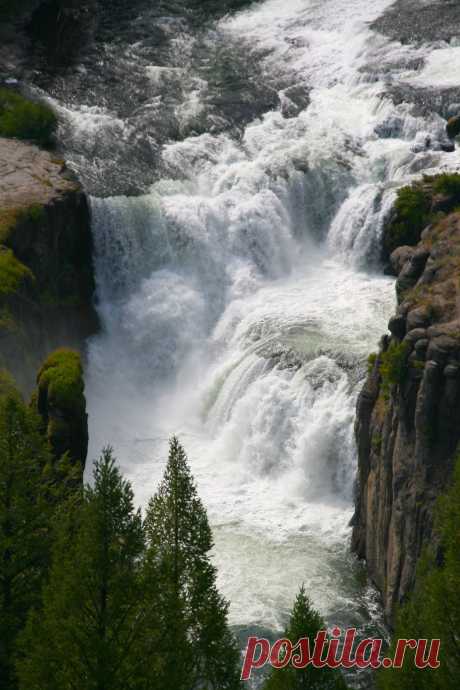 водопады
