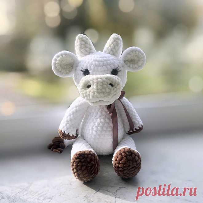 PDF Бычок крючком. FREE crochet pattern; Аmigurumi animal patterns. Амигуруми схемы и описания на русском. Вязаные игрушки и поделки своими руками #amimore - корова, коровка, телёнок, плюшевый бык, большой бычок из плюшевой пряжи.