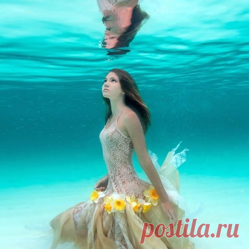 Завораживающие снимки с "подводной девушкой" (53 фото)