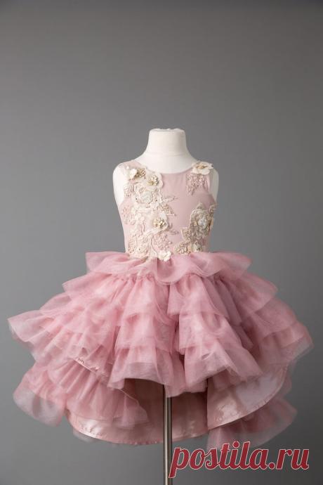 PINK TEACUP – ISABELLA COUTURE INC
