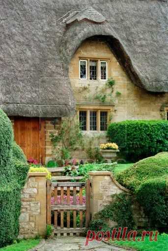 дворцы и дома