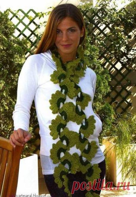Зеленый ажурный шарфик крючком в технике ленточного кружева. Схема. / pautinka.3dn.ru