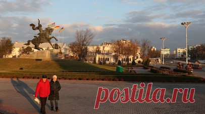 На съезде депутатов в Приднестровье поддержали миротворцев России на Днестре. Миротворческая операция на Днестре под эгидой России получила поддержку со стороны участников съезда депутатов в непризнанном Приднестровье. Читать далее