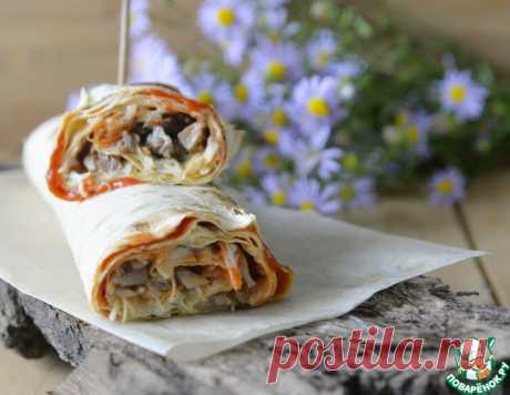 Рулет из лаваша с индейкой и капустой – кулинарный рецепт