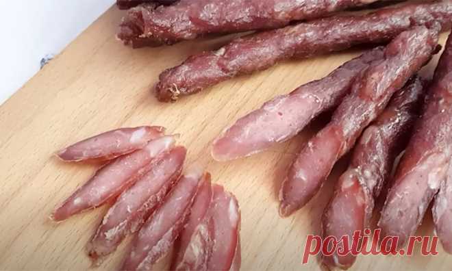 Копченые колбаски в обычной духовке. Получаются с первого раза и могут храниться очень долго