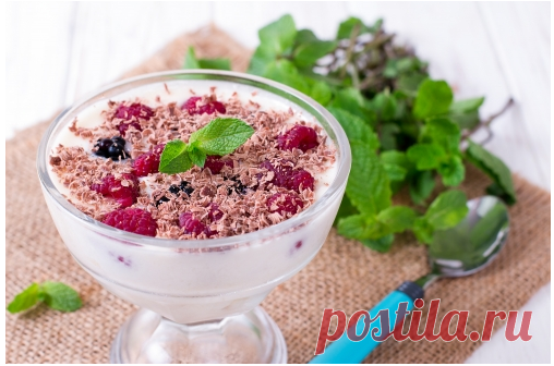 Фрукты в зефирном креме / Меню недели