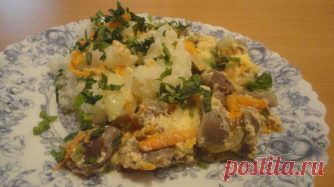 Куриные желудки в горшочке Куриные желудки в горшочке
 
 Килограмм куриных желудочков., помыть, параллельно проверив, хорошо ли машина очистила их от внутренней коричневато-желтой морщинистой пленочки...