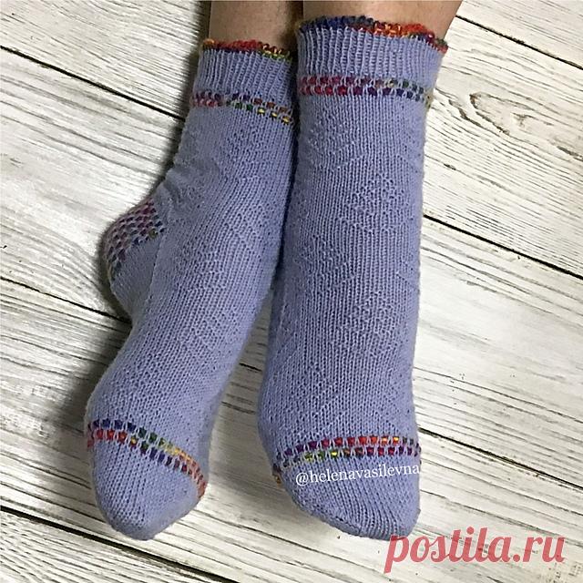 Yolki Socks by Alena Malevitch