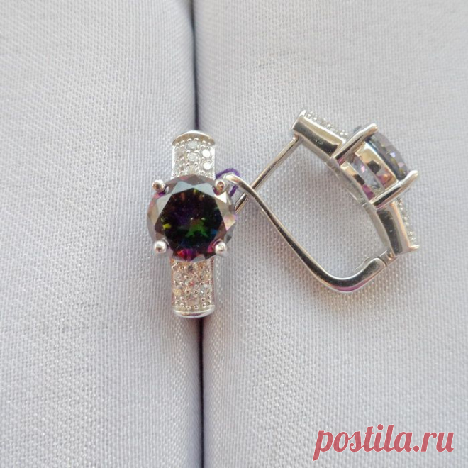 Серебряные серьги с Топаз Мистик