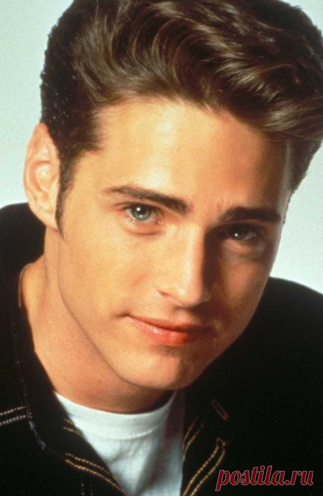 Джейсон Пристли (Jason Priestley)
- 28 августа, 1969