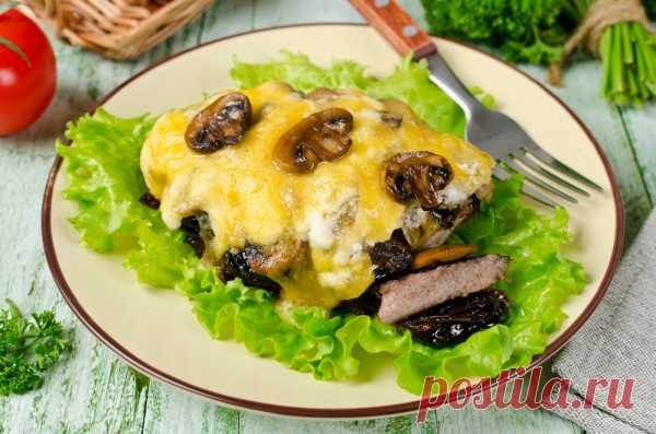 Мясо с грибами и черносливом на Новый год - Рецепты. Кулинарные рецепты блюд с фото - рецепты салатов, первые и вторые блюда, рецепты выпечки, десерты и закуски - IVONA - bigmir)net - IVONA bigmir)net