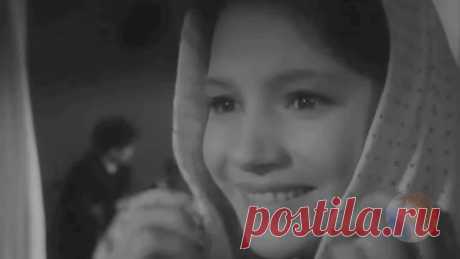 0:00:07 Огней так много золотых .