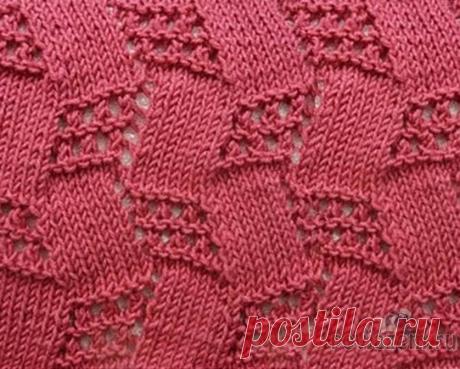 Узор спицами «танцующие прямоугольники»
схема по ссылке: https://povjazem.ru/vyazanye-uzory/uzory-motivy-spitsami/uzor-spicami-tantsuyushchie-pryamougolniki