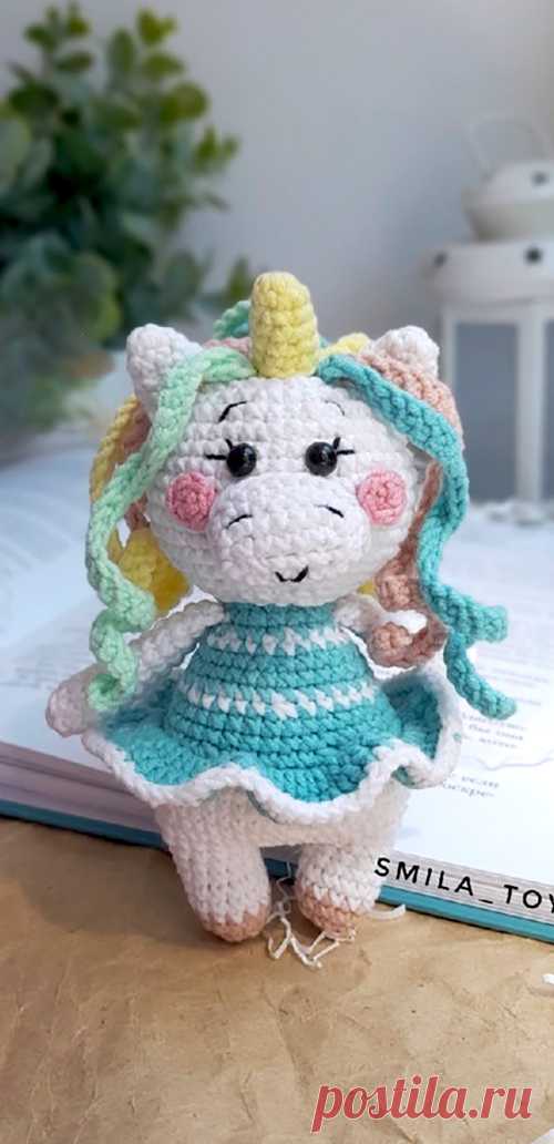 PDF Волшебная Единорожка крючком. FREE crochet pattern; Аmigurumi toy patterns. Амигуруми схемы и описания на русском. Вязаные игрушки и поделки своими руками #amimore - единорог, маленькая единорожка в юбочке.