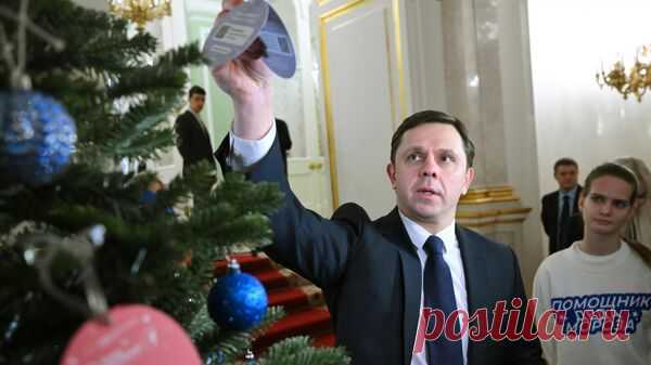 Глава Орловской области подарит детям электрогитару и велосипед