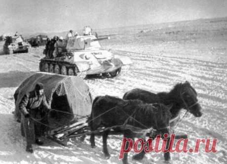 Николай Лебедев. Гроза румынской 1-й танковой дивизии - медиаплатформа МирТесен Юферев Сергей Танки Т-34 во время наступления под Сталинградом Советские танковые асы. Николай Александрович Лебедев особо отличился во время боев по окружению группировки немецких войск под Сталинградом. Вместе с частями 69-й танковой бригады старший лейтенант Николай Лебедев принял...