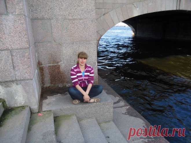 Я около Невы реки