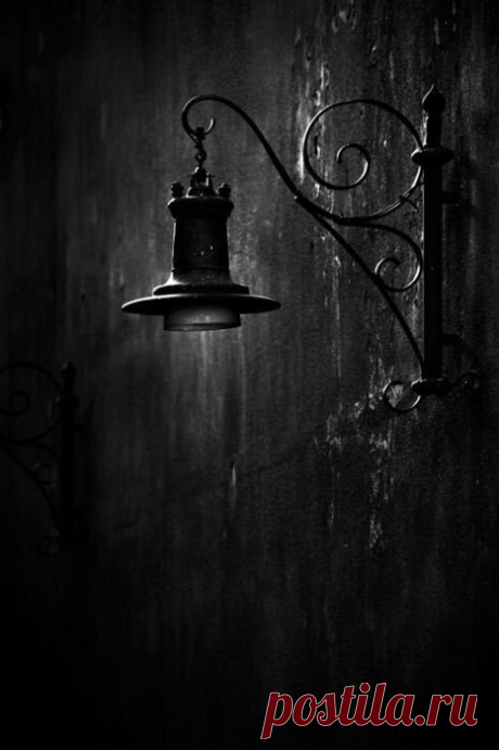 corazonemperador: Y están esas noches en las que... - wickedwriter