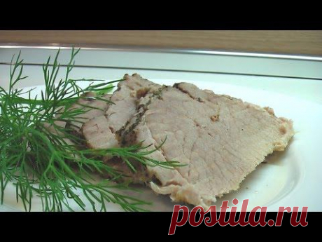 Простой рецепт запеченого мяса видеорецепт.
Свинина 
Газировка
Соль
Перец
Розмарин
Базилик
https://www.videocooking.ru

