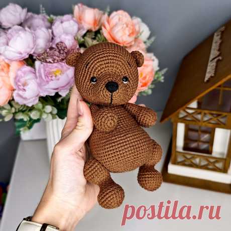 PDF Мишка крючком. FREE crochet pattern; Аmigurumi toy patterns. Амигуруми схемы и описания на русском. Вязаные игрушки и поделки своими руками #amimore - медведь, медвежонок, мишка из обычной пряжи.