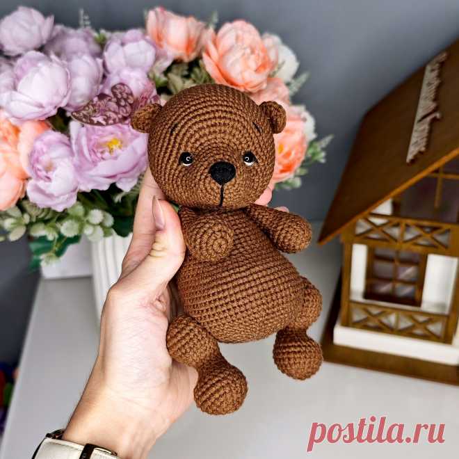 PDF Мишка крючком. FREE crochet pattern; Аmigurumi toy patterns. Амигуруми схемы и описания на русском. Вязаные игрушки и поделки своими руками #amimore - медведь, медвежонок, мишка из обычной пряжи.