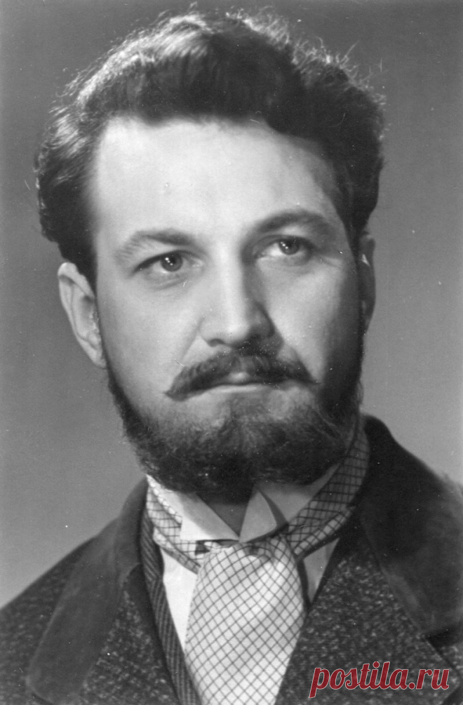 Лев Поляков