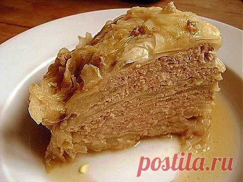 Капустный пирог с мясной начинкой..