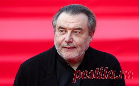 Алексей Учитель призвал вновь выдвигать российские фильмы на «Оскар». Алексей Учитель, покинувший российский оскаровский комитет после отказа Национальной киноакадемии выдвинуть фильм на «Оскар», не исключил, что может вернуться в организацию