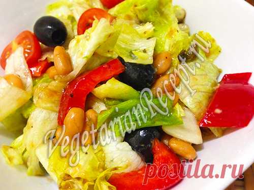 Салат "Нисуаз"(листья салата, фасоль, маслины, помидоры, перец, картофель)