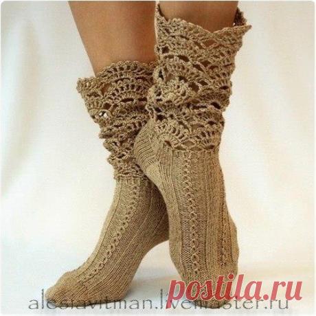 ВЯЖEМ AЖУPНЫE НOСOЧKИ