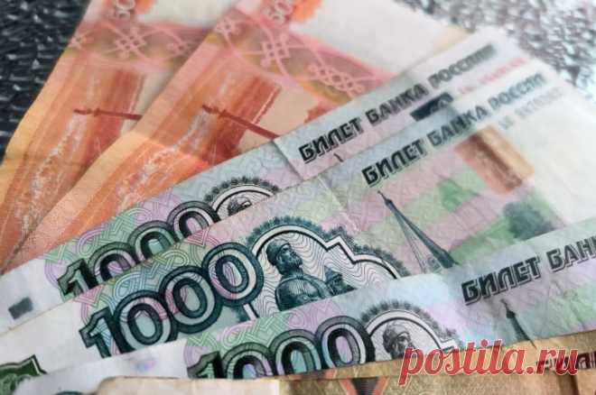 «Ъ»: глав восьми регионов могут обязать отвечать за бюджетный дефицит. От руководителей потребуют целевого расходования дотаций, отказа от увеличения числа чиновников и их зарплат.