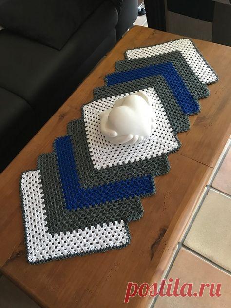 ТРИ В ОДНОМ: САЛФЕТКА, КОВРИК ПЛЕД