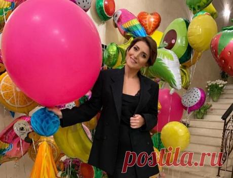 Певица Жасмин в студии: как на самом деле происходит нелегкий процесс записи новых песен