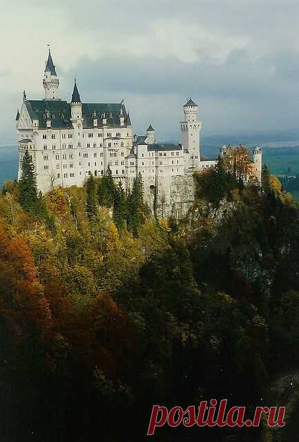 neuschwannstein castle, germany | Interesting places to travel | Pint…