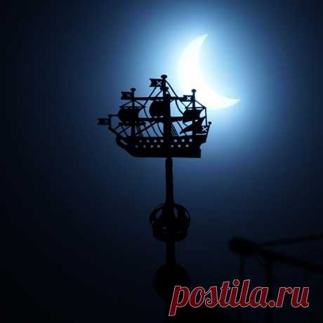 Солнечное затмение в Санкт-Петербурге