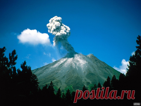 1172058888_arenaleruptingcostarica.jpg (1600×1200)