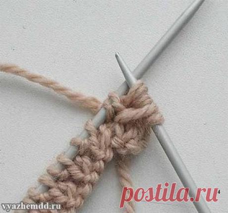 Интересная резинка спицами 

Описанная резинка хороша не только для шапочек. Она может быть и отделкой к различным трикотажным изделиям для улицы. 
Техника вывязывания красивой резинки. Источник 
Набираем петли количеством кратным 5 (кроме кромочных). Нужно учесть, что образец содержит нечетное число «пятерок», и всё описание ориентировано на такое количество. Если у вас таких групп получается четное число, то нужно будет делать сдвиг на одну петлю. 
Показать полностью…