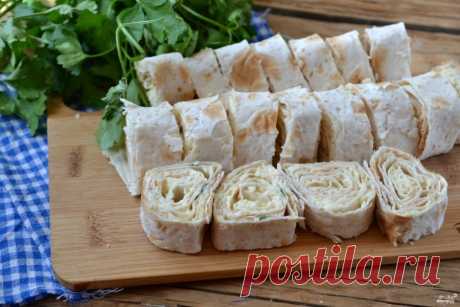 10 вкусных начинок для лаваша  
 

Рулет из лаваша – универсальная закуска. Меняйте начинку и каждый раз у Вас получится новое блюдо, к тому же, такую закуску очень удобно брать с собой. 
Представляем 10 классных рецептов начинок …