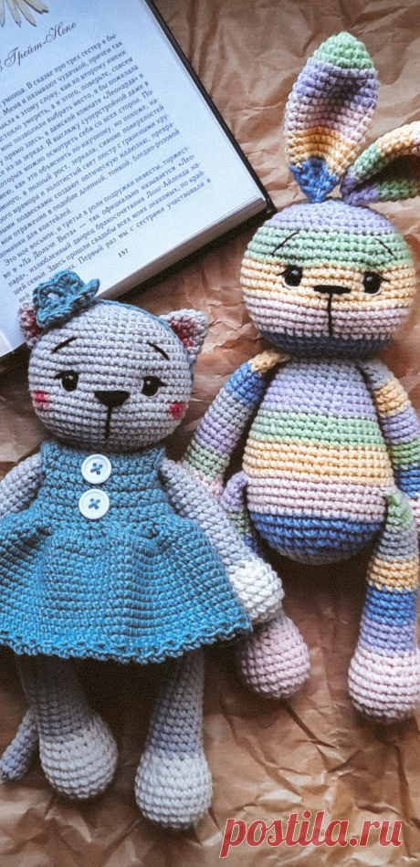 PDF Зайка и Кошечка крючком. FREE crochet pattern; Аmigurumi animal patterns. Амигуруми схемы и описания на русском. Вязаные игрушки и поделки своими руками #amimore - заяц, зайчик, кролик, зайчонок, зайка, крольчонок, кот, котик, кошка, кошечка.