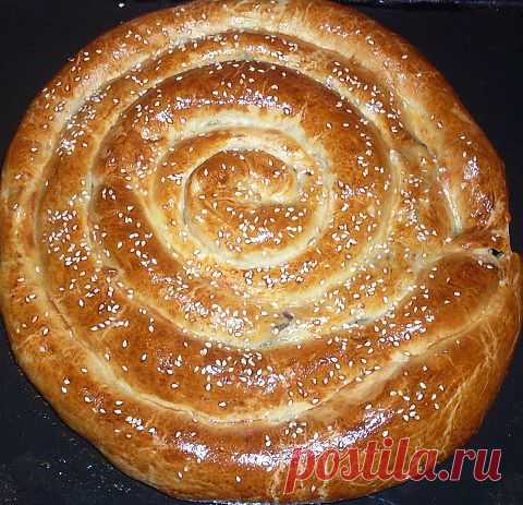 Пирог - улитка из слоеного теста (на скорую руку) | Четыре вкуса