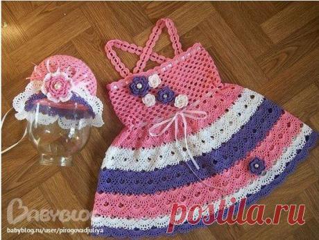 Сарафан и шляпка