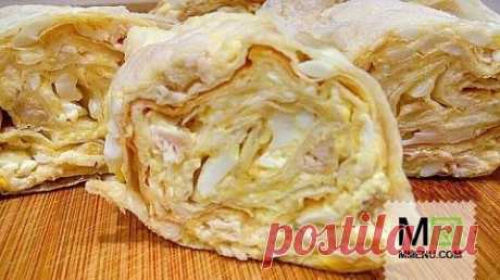 Закуска из лаваша с сыром, яйцами и курицей