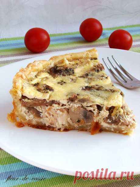 Киш с курицей и грибами