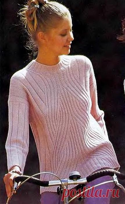 РОЗОВЫЙ ПУЛОВЕР С РЕЛЬЕФНЫМ УЗОРОМ.
