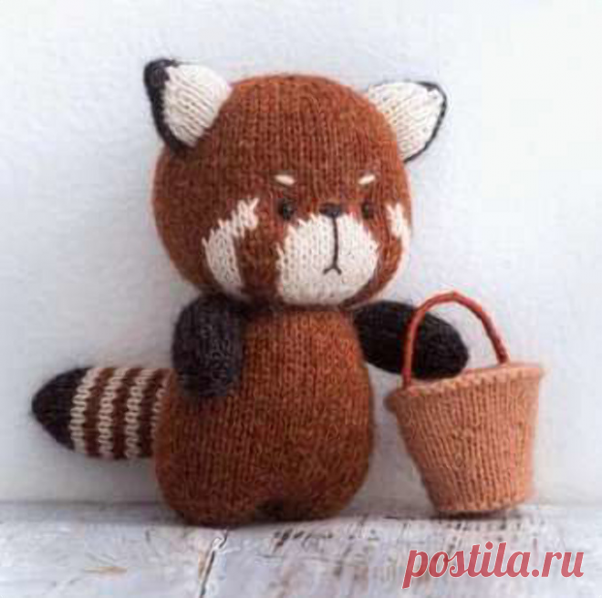 Игрушка Красная панда Ато спицами - KNITTLY.ART