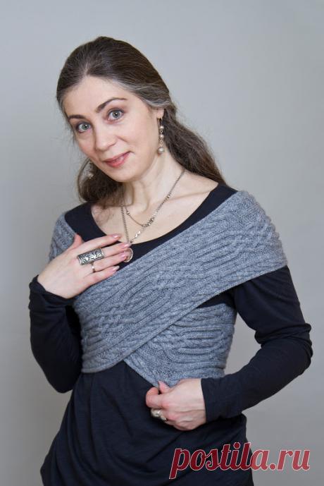 Уютная нора в глубине старого леса