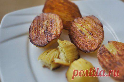 (+1) тема - Как приготовить картошку с корочкой | Полезные советы
Мы решили протестировать интересный способ приготовления картофеля с хрустящей корочкой. Результат получился довольно интересным ;)