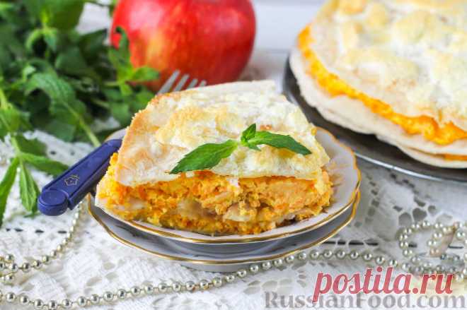 Пирог из лаваша с морковью и яблоком. Вкусный и полезный, необычный и простой в приготовлении пирог из лаваша с творогом, яблоками и морковью. Вы можете угощать им и взрослых, и детей - пирог с хрустящим лавашом и яркой, сочной творожной начинкой должен всем понравиться.